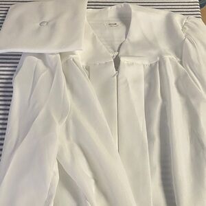 Graduation White Cap and Gown sz 5’7”- 5’9”